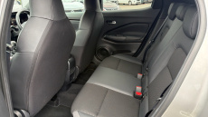 Nissan Juke 1.0 DiG-T N-Connecta 5dr Petrol Hatchback